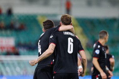 Nodar Lominadze, Polonya ve Gürcistan milli takımları arasında oynanan UEFA Euro U-21 2025 maçında gol attıktan sonra kutlama yaparken görüldü (Maciej Rogowski)