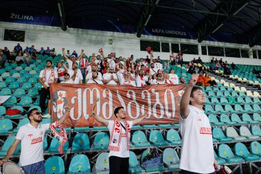 Polonya ve Gürcistan milli takımları arasında oynanan UEFA Euro U-21 2025 maçında Gürcistan taraftarları görülüyor (Maciej Rogowski)