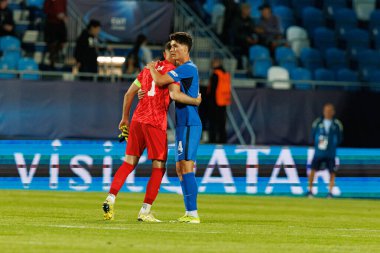 Martin Turk ve Rejla Obriç, Almanya ve Slovenya milli takımları arasında oynanan UEFA U-21 2025 maçında görüldü (Maciej Rogowski)
