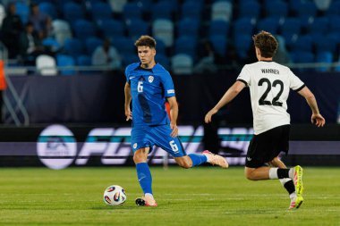 Zan Jevsenak, Almanya ve Slovenya milli takımları arasında oynanan UEFA U-21 2025 maçında görüldü (Maciej Rogowski)