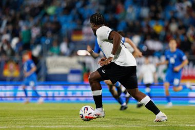 Almanya ve Slovenya milli takımları arasında oynanan UEFA U-21-2025 maçında Bright Arrey-Mbi görüldü (Maciej Rogowski)