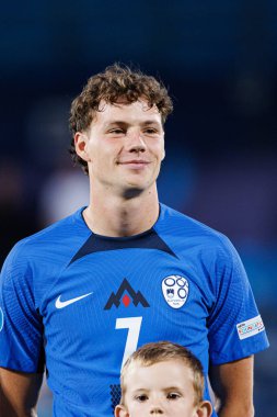 Tjas Begiç, Almanya ve Slovenya milli takımları arasında oynanan UEFA U-21-2025 maçında görüldü (Maciej Rogowski)