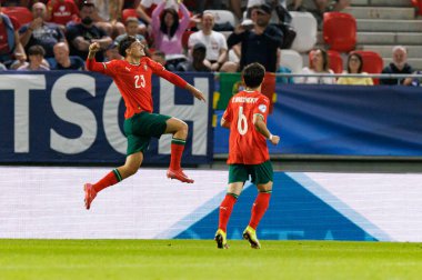 Rodrigo Gomes, Portekiz ve Polonya milli takımları arasında oynanan UEFA Euro U-21 2025 maçında gol attıktan sonra kutlama yaparken görüldü (Maciej Rogowski)