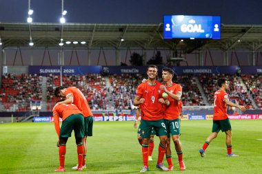Henrique Araujo ve Joao Marques, Portekiz ve Polonya milli takımları arasında oynanan UEFA Euro U-21 2025 maçında gol attıktan sonra kutlama yaparken görüldü (Maciej Rogowski)