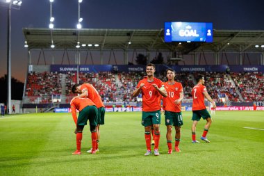 Henrique Araujo, Portekiz ve Polonya milli takımları arasında oynanan UEFA Euro U-21 2025 maçında gol attıktan sonra kutlama yaparken görüldü (Maciej Rogowski)