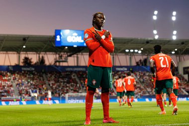 Geovany Quenda, Portekiz ve Polonya milli takımları arasında oynanan UEFA Euro U-21 2025 maçında gol üstüne gol atarken görüldü (Maciej Rogowski)