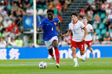 Lucien Agoume, Fransa ve Polonya milli takımları arasında oynanan UEFA U-21-2025 maçında görüldü (Maciej Rogowski)