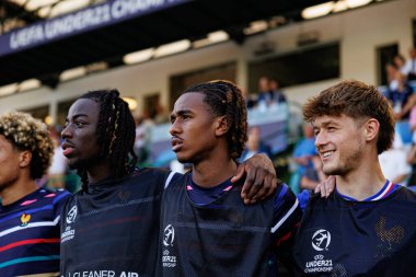 Ismael Doukoure, Noah Edjouma ve Johann Lepenant, UEFA Euro U-21-25 maçında Fransa ve Polonya milli takımları arasında görüldü (Maciej Rogowski)