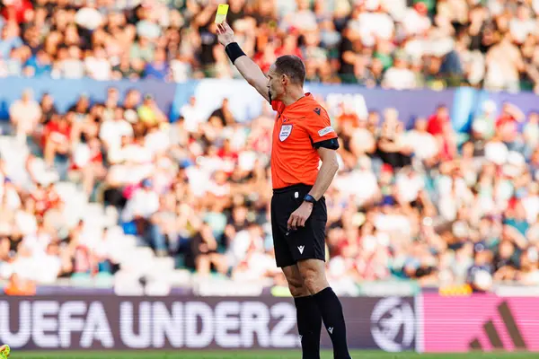 Nenad Minakoviç UEFA Euro U-21 2025 maçında Fransa ve Polonya milli takımları arasında görüldü (Maciej Rogowski)