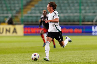 UEFA Avrupa Ligi 1. tur eleme maçında Migouel Alfarela, Stadion Miejski Legii Warszawa 'daki Legia Warszawa ve FK Aktobe takımları arasında oynandı.)