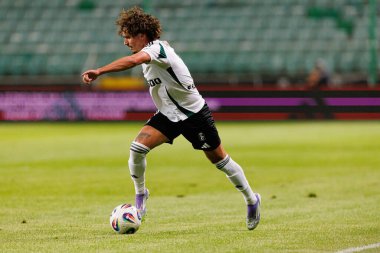 UEFA Avrupa Ligi 1. tur eleme maçında Migouel Alfarela, Stadion Miejski Legii Warszawa 'daki Legia Warszawa ve FK Aktobe takımları arasında oynandı.)