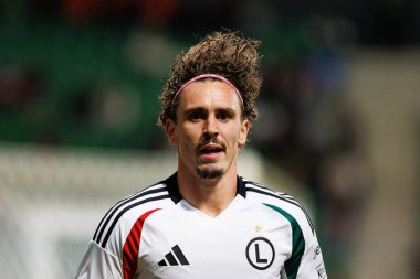 UEFA Avrupa Ligi 1. tur eleme maçında Migouel Alfarela, Stadion Miejski Legii Warszawa 'daki Legia Warszawa ve FK Aktobe takımları arasında oynandı.)