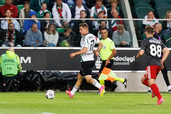 UEFA Avrupa Ligi 1. tur eleme maçında Kacper Chodyna, Legia Warszawa ve FK Aktobe takımları arasında Stadion Miejski Legii Warszawa 'da (Maciej Rogowski)