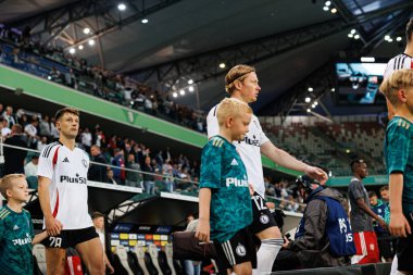 Marc Gual ve Radovan Pankov UEFA Avrupa Ligi 1. tur eleme maçında Stadion Miejski Legii Warszawa 'daki Legia Warszawa ve FK Aktobe takımları arasında oynandı.)