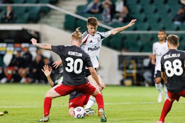 Marc Gual, UEFA Avrupa Ligi 1. tur eleme maçında Stadion Miejski Legii Warszawa 'da Legia Warszawa ve FK Aktobe takımları arasında oynandı (Maciej Rogowski)
