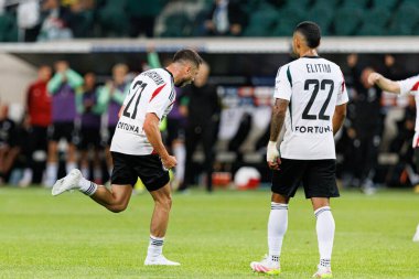 Vahan Bichakhchyan, UEFA Avrupa Ligi 1. tur eleme maçında Stadion Miejski Legii Warszawa 'da Legia Warszawa ve FK Aktobe takımları arasında attığı golü kutlarken görüldü (Maciej Rogowski)