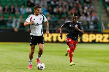 Pawel Wszolek UEFA Avrupa Ligi 1. tur eleme maçında Stadion Miejski Legii Warszawa 'daki Legia Warszawa ve FK Aktobe takımları arasında oynandı (Maciej Rogowski)