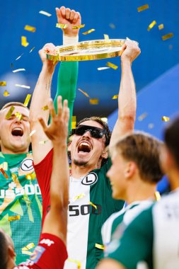 Migouel Alfarela, Süper Puchar Polski maçında Lech Poznan ve Legia Warszawa (Maciej Rogowski) takımları arasında görüldü.)