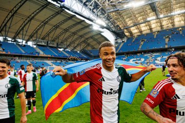 Bartosz Kapustka, Steve Kapuadi ve Migouel Alfarela Süper Puchar Polski maçında Lech Poznan ve Legia Warszawa (Maciej Rogowski)