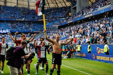 Steve Kapuadi, Süper Puchar Polski maçında Lech Poznan ve Legia Warszawa (Maciej Rogowski)