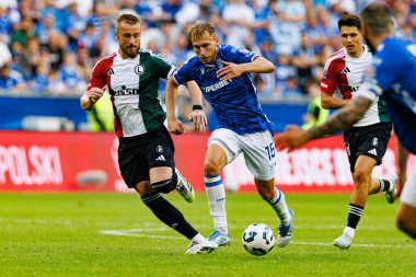 Rafal Augustyniak ve Mateusz Skrzypczak, Süper Puchar Polski maçında Lech Poznan ve Legia Warszawa (Maciej Rogowski)