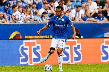 Alex Douglas, Süper Puchar Polski maçında Lech Poznan ve Legia Warszawa takımları arasında görüldü (Maciej Rogowski)