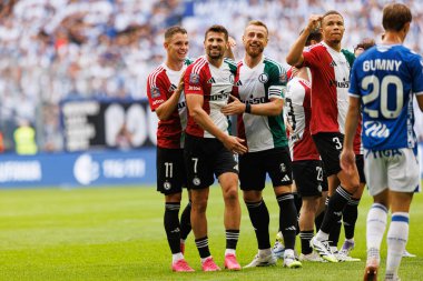 Legia oyuncuları, Süper Puchar Polski maçında Pawel Wszolek 'in 25 / 26' lık galibiyetini Lech Poznan ve Legia Warszawa (Maciej Rogowski)