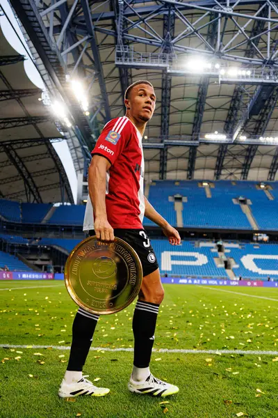 Steve Kapuadi, Süper Puchar Polski maçında Lech Poznan ve Legia Warszawa (Maciej Rogowski)