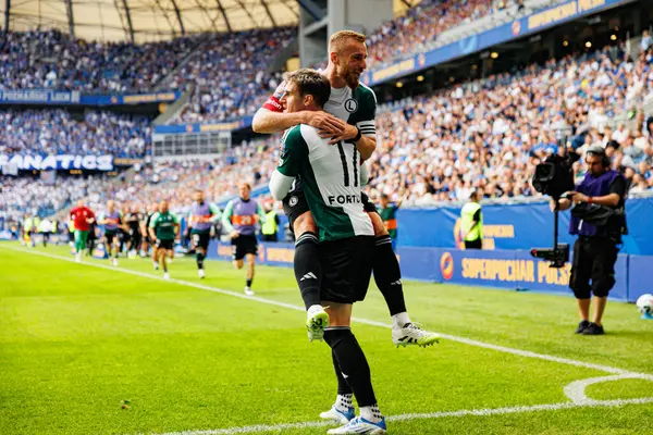 Rafal Augustyniak ve Ilya Shkurin, Süper Puchar Polski maçında Lech Poznan ve Legia Warszawa (Maciej Rogowski)