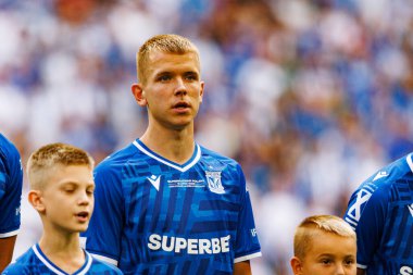 Antoni Kozubal, Süper Puchar Polski maçında Lech Poznan ve Legia Warszawa (Maciej Rogowski) takımları arasında görüldü.)