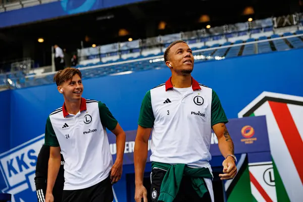 Jan Ziolkowski ve Steve Kapuadi, Super Puchar Polski maçında Lech Poznan ve Legia Warszawa (Maciej Rogowski)