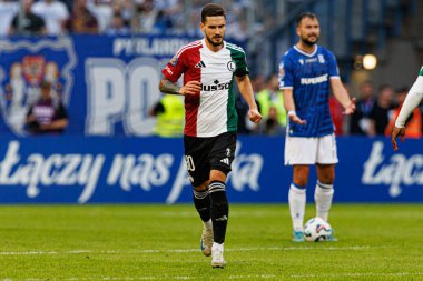 Petar Stojanoviç, Süper Puchar Polski maçında Lech Poznan ve Legia Warszawa (Maciej Rogowski) takımları arasında görüldü.)