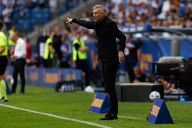 Edward Iordanescu, Süper Puchar Polski maçında Lech Poznan ve Legia Warszawa (Maciej Rogowski) takımları arasında görüldü.)