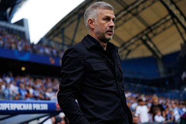 Edward Iordanescu, Süper Puchar Polski maçında Lech Poznan ve Legia Warszawa (Maciej Rogowski) takımları arasında görüldü.)