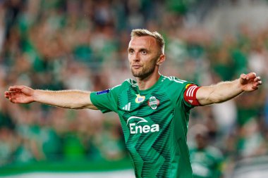 Jan Grzesik, PKO BP Ekstraklasa maçında Radomiak Radom ve Pogon Szczecin (Maciej Rogowski) takımları arasında attığı golü kutlarken görüldü.)