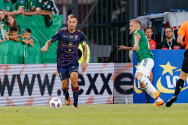 Kamil Grosicki ve Jan Grzesik PKO BP Ekstraklasa maçı sırasında Radomiak Radom ve Pogon Szczecin (Maciej Rogowski)