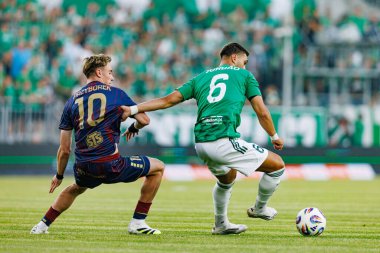 Adrian Przyborek ve Bruno Jordao PKO BP Ekstraklasa maçı sırasında Radomiak Radom ve Pogon Szczecin (Maciej Rogowski)