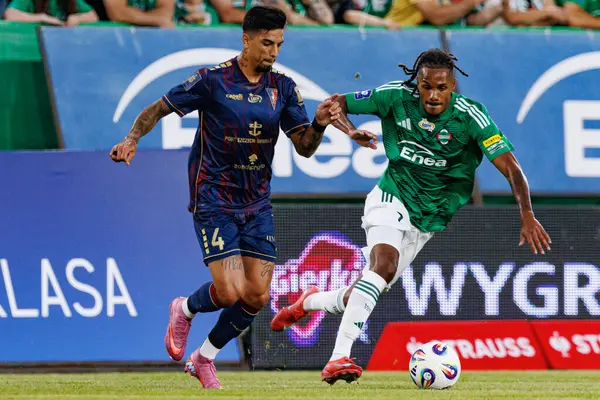 Leo Borges ve Vasco Lopes PKO BP Ekstraklasa maçı sırasında Radomiak Radom ve Pogon Szczecin (Maciej Rogowski)