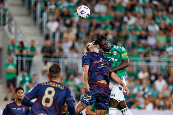 Danijel Loncar ve Abdoul Tapsoba PKO BP Ekstraklasa maçı sırasında Radomiak Radom ve Pogon Szczecin (Maciej Rogowski)