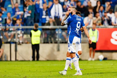 Mikael Ishak UEFA Şampiyonlar Ligi maçında gol attıktan sonra kutlama yaparken görüldü. Lech Poznan ve Breidablik Kopavogur (Maciej Rogowski)