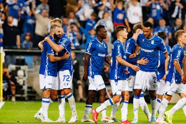 Mikael Ishak ve Mateusz Skrzypczak UEFA Şampiyonlar Ligi karşılaşmasında gol attıktan sonra kutlama yaparken görüldüler. Lech Poznan ve Breidablik Kopavogur (Maciej Rogowski)