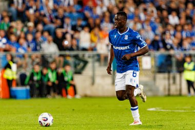 Timothy Ouma UEFA Şampiyonlar Ligi maçında görüldü. Lech Poznan ve Breidablik Kopavogur (Maciej Rogowski)