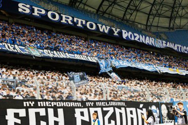 UEFA Şampiyonlar Ligi maçında Lech taraftarları görüldü. Lech Poznan ve Breidablik Kopavogur (Maciej Rogowski)