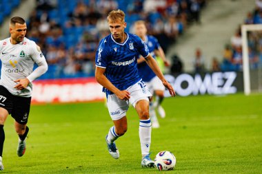 Michal Gurgul UEFA Şampiyonlar Ligi karşılaşmasında görüldü. Lech Poznan ve Breidablik Kopavogur (Maciej Rogowski)