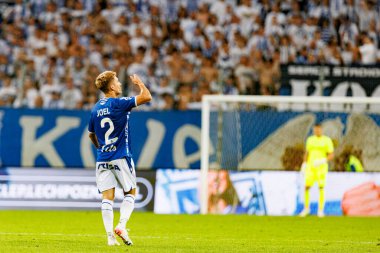 Joel Pereira UEFA Şampiyonlar Ligi 'nde gol attıktan sonra kutlama yaparken görüldü. Lech Poznan ve Breidablik Kopavogur (Maciej Rogowski)
