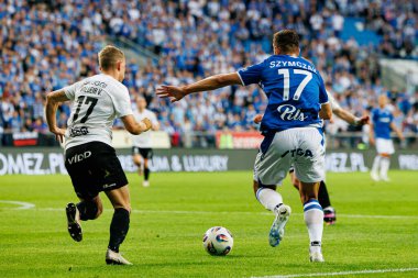 Valgeir Valgeirsson ve Filip Szymczak UEFA Şampiyonlar Ligi karşılaşmasında görüldü. Lech Poznan ve Breidablik Kopavogur (Maciej Rogowski)