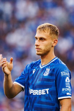 Michal Gurgul UEFA Şampiyonlar Ligi karşılaşmasında görüldü. Lech Poznan ve Breidablik Kopavogur (Maciej Rogowski)
