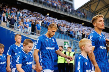 Michal Gurgul UEFA Şampiyonlar Ligi karşılaşmasında görüldü. Lech Poznan ve Breidablik Kopavogur (Maciej Rogowski)