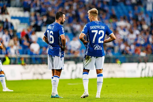 Antonio Miliç ve Mateusz Skrzypczak UEFA Şampiyonlar Ligi karşılaşmasında görüldüler. Lech Poznan ve Breidablik Kopavogur (Maciej Rogowski)