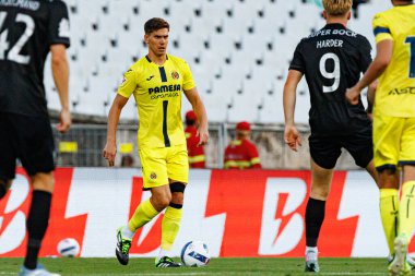 Juan Foyth Trofeu de Cinco Violinos maçında Sporting CP ve Villarreal CF (Maciej Rogowski) takımları arasında görüldü.)